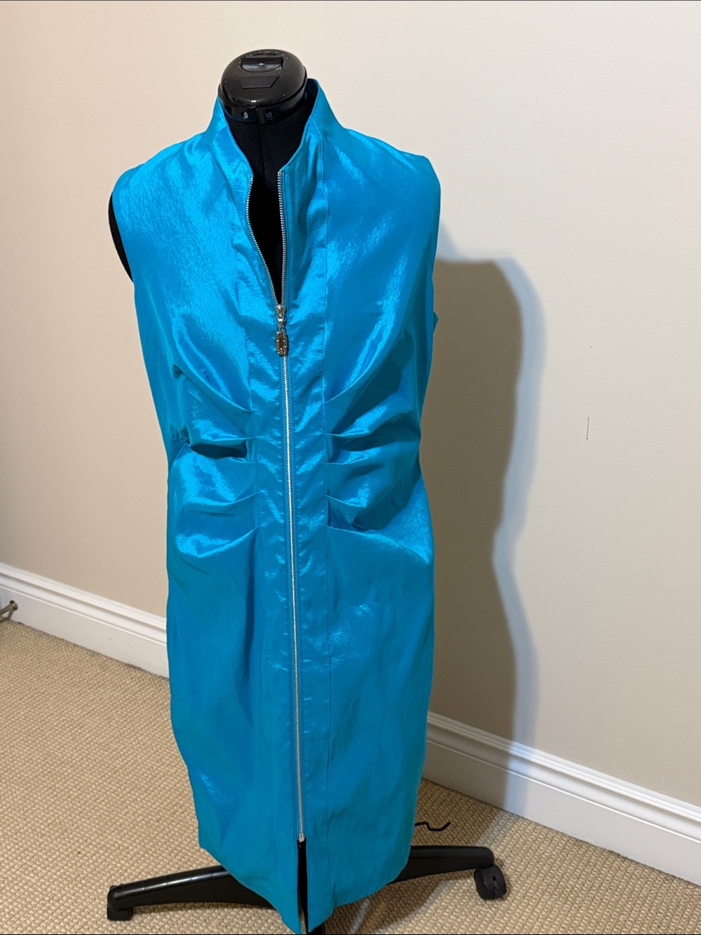 FRANK LYMAN Sleeveless “Lovely Dress” Front Zip Side Ruching - Picture 2 of 9
